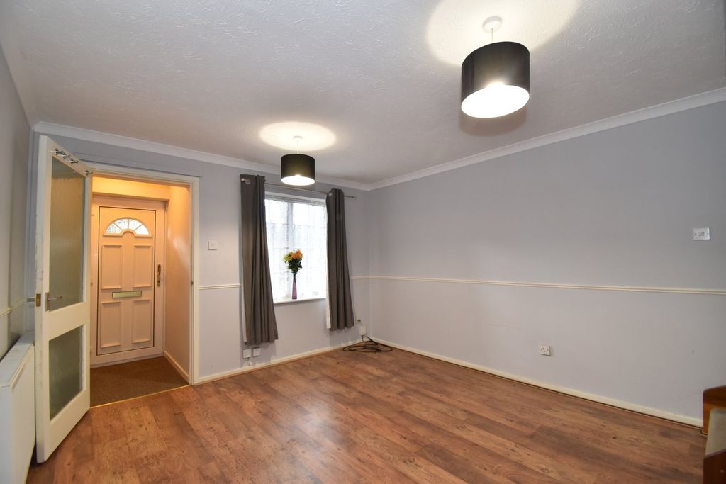 Property photo 3 of 14