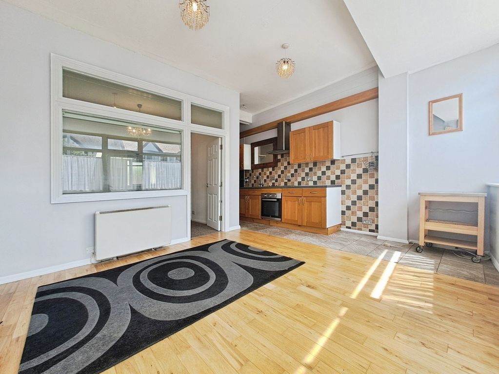 Property photo 2 of 9 Pbox-Img.Jpg