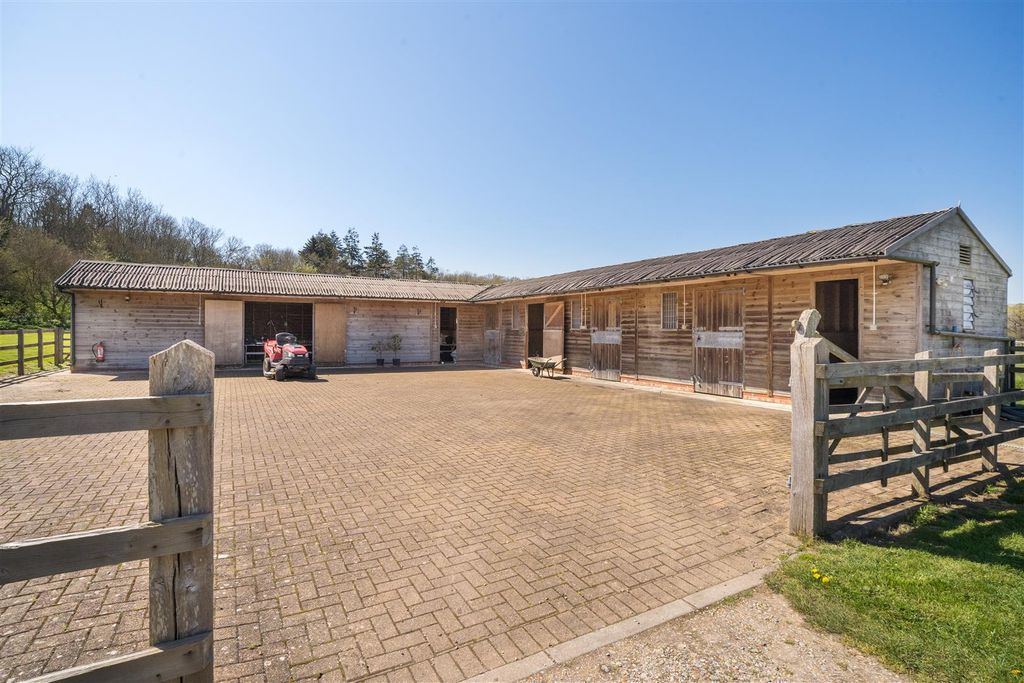 Additional image 8 of Farm for saleCalbourne, Isle Of Wight PO30