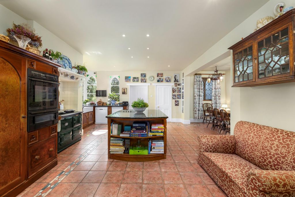 Additional image 10 of 6 bed detached house for saleUpton Magna, Shrewsbury, Shropshire SY4