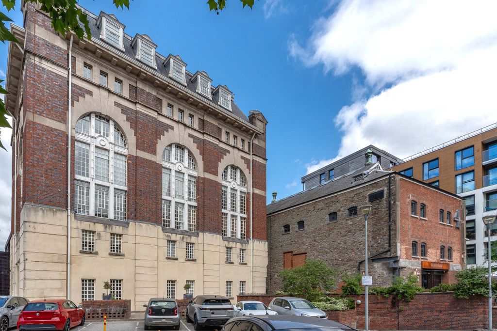 Property photo 2 of 9 Photo 14