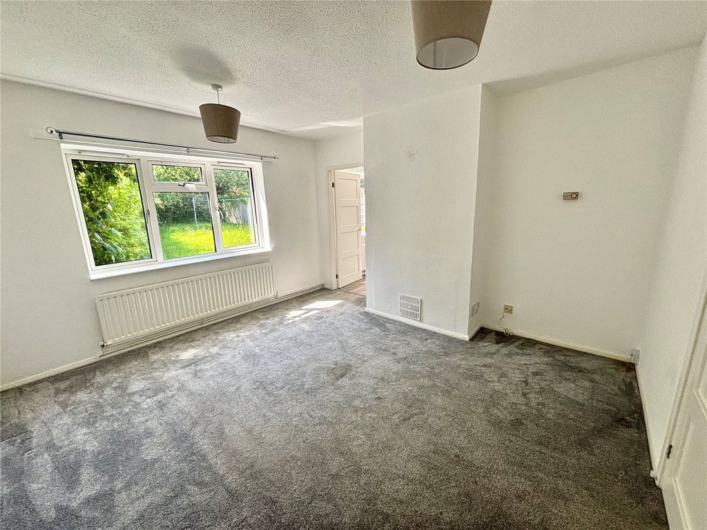 Property photo 3 of 15 Picture No. 12