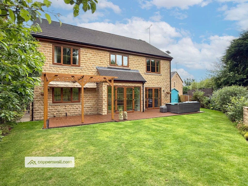 Property photo 1 of 37