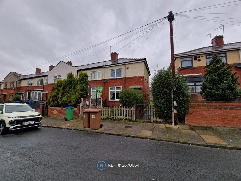 Property photo 1 of 25