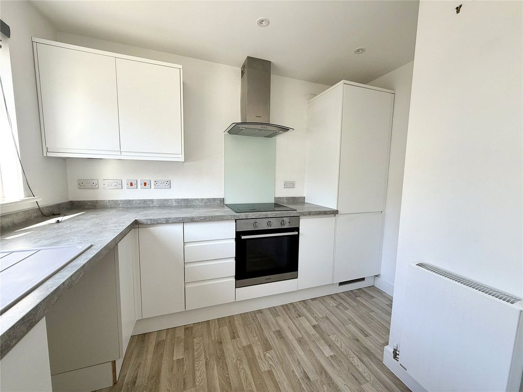 Property photo 3 of 10 Picture No. 25