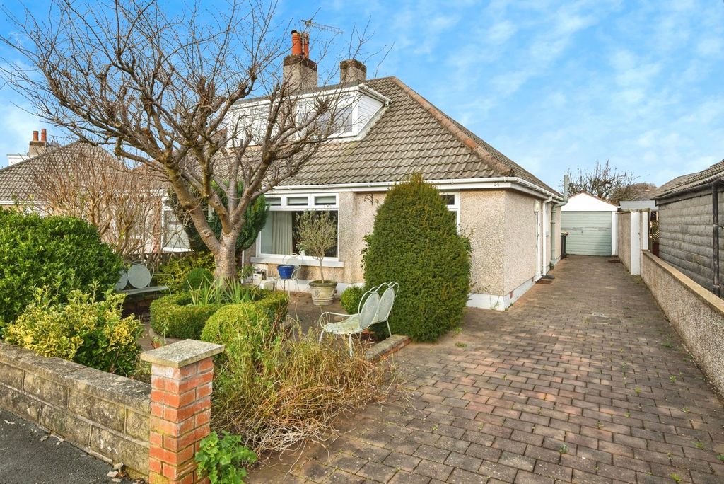Property photo 1 of 19 Pbox-Img.Jpg