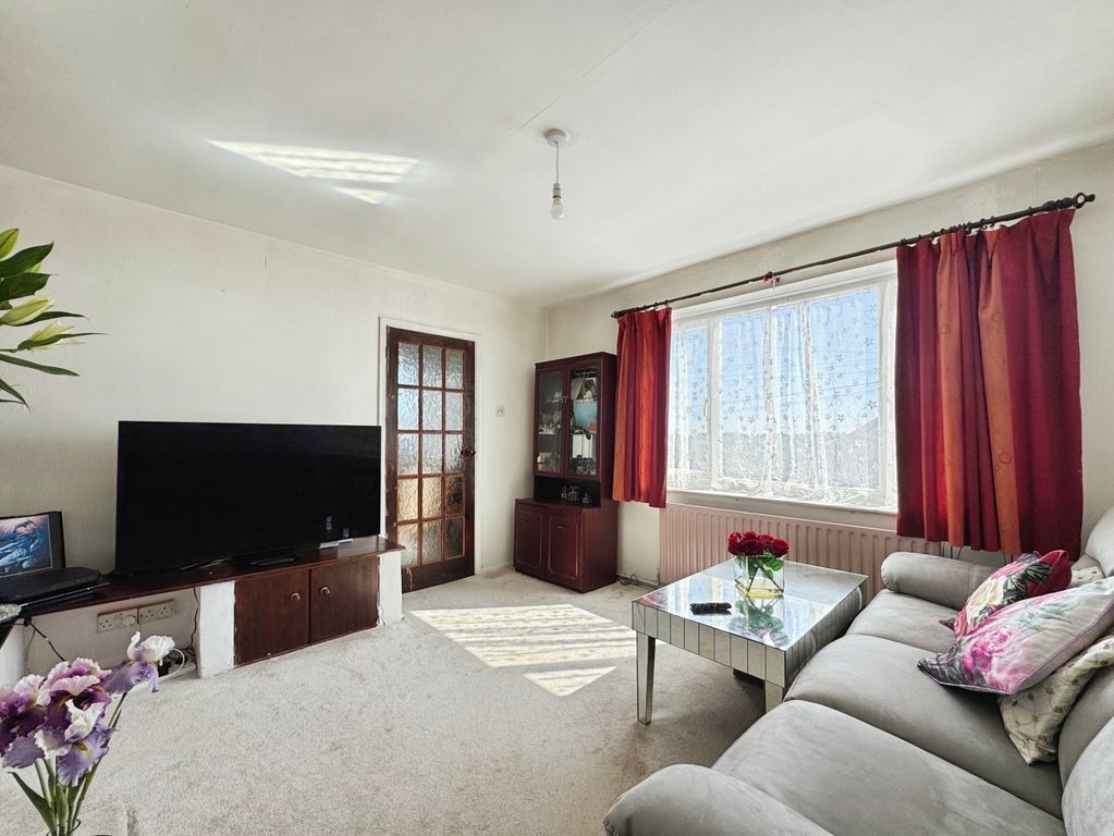 Property photo 2 of 13 Pbox-Img.Jpg