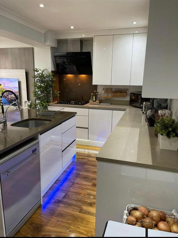 Property photo 1 of 18 Photo-2025-11-14-17-39-52-2.Jpg