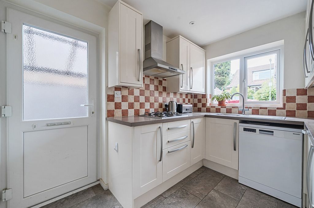 Property photo 2 of 21 1340133-11-68A735...