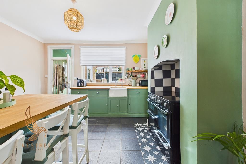 Property photo 3 of 26 13.Png