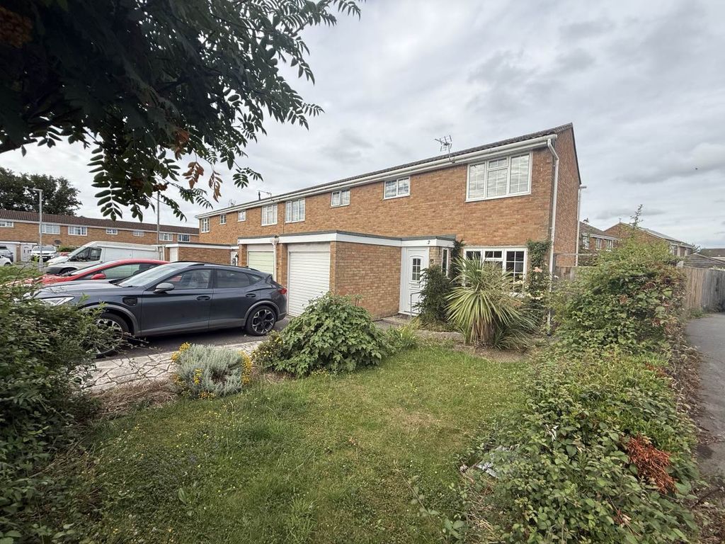 Property photo 1 of 10 External