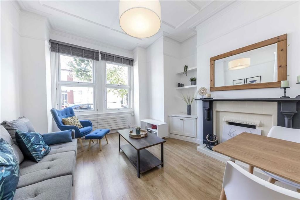 Property photo 2 of 5