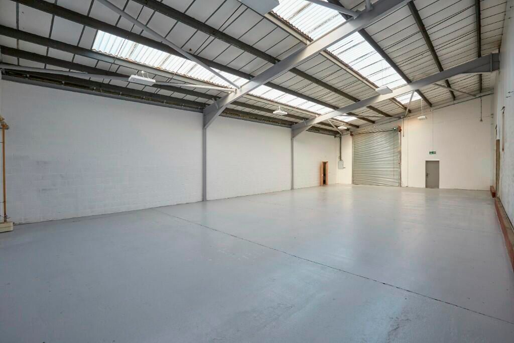 Property photo 1 of 4