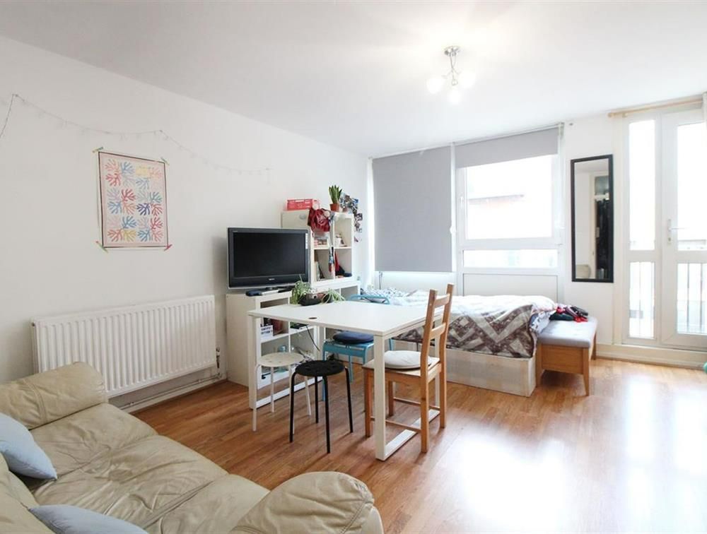 Property photo 2 of 7