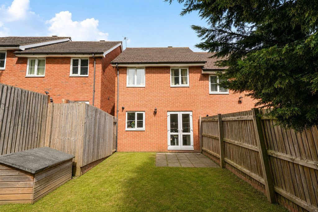 Property photo 2 of 9 Picture No. 51