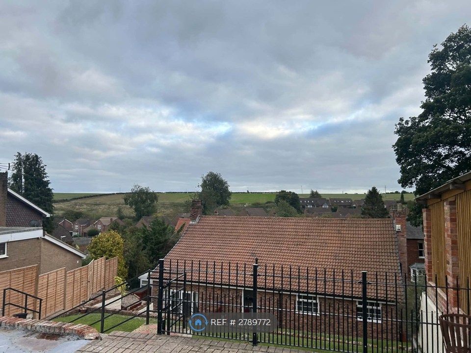 Property photo 1 of 35