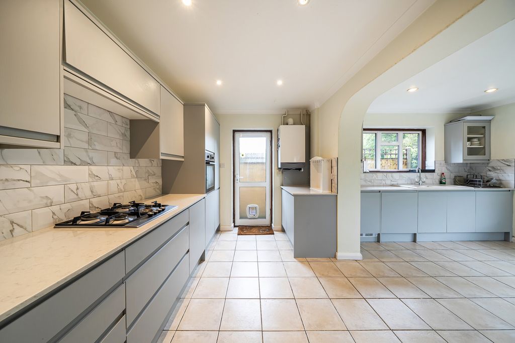 Property photo 2 of 20 1454379 (14).Jpg