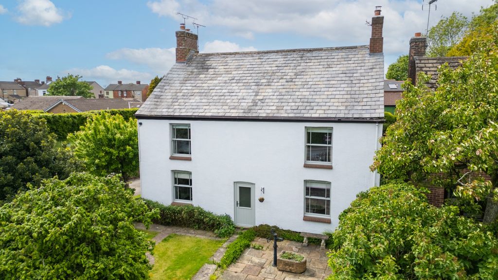 Property photo 1 of 26 3993014