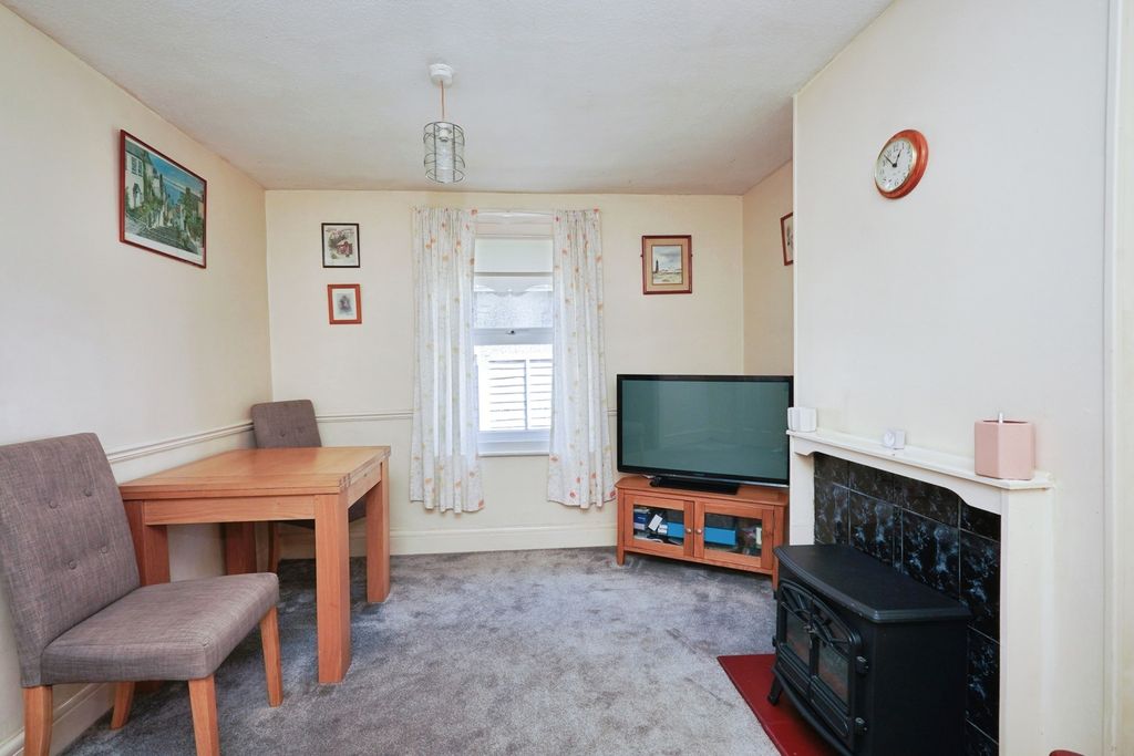 Property photo 3 of 14 Pbox-Img.Jpg