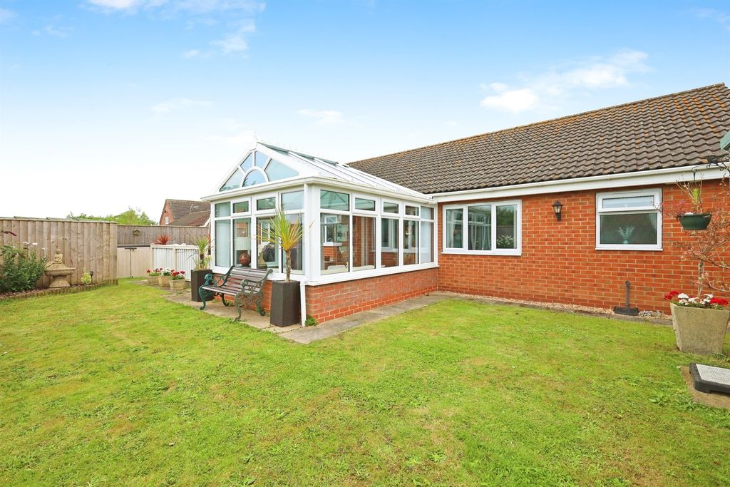 Property photo 3 of 16