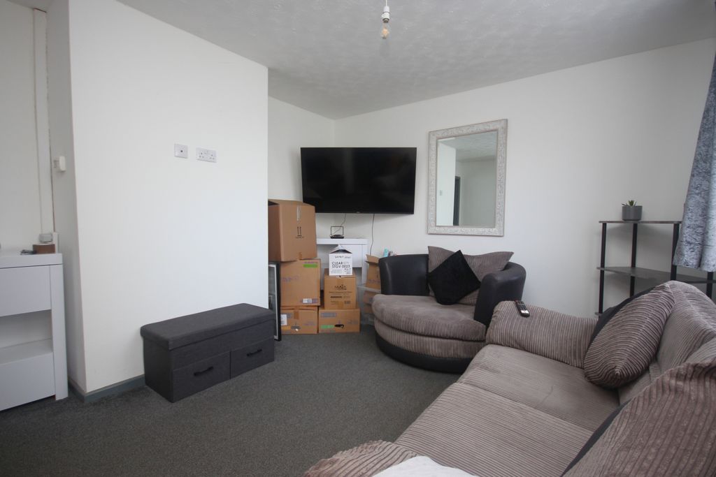 Property photo 3 of 18 Img_9065.Jpg