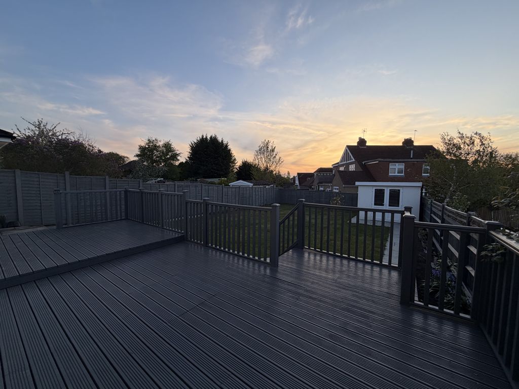 Property photo 2 of 6 Img_4723