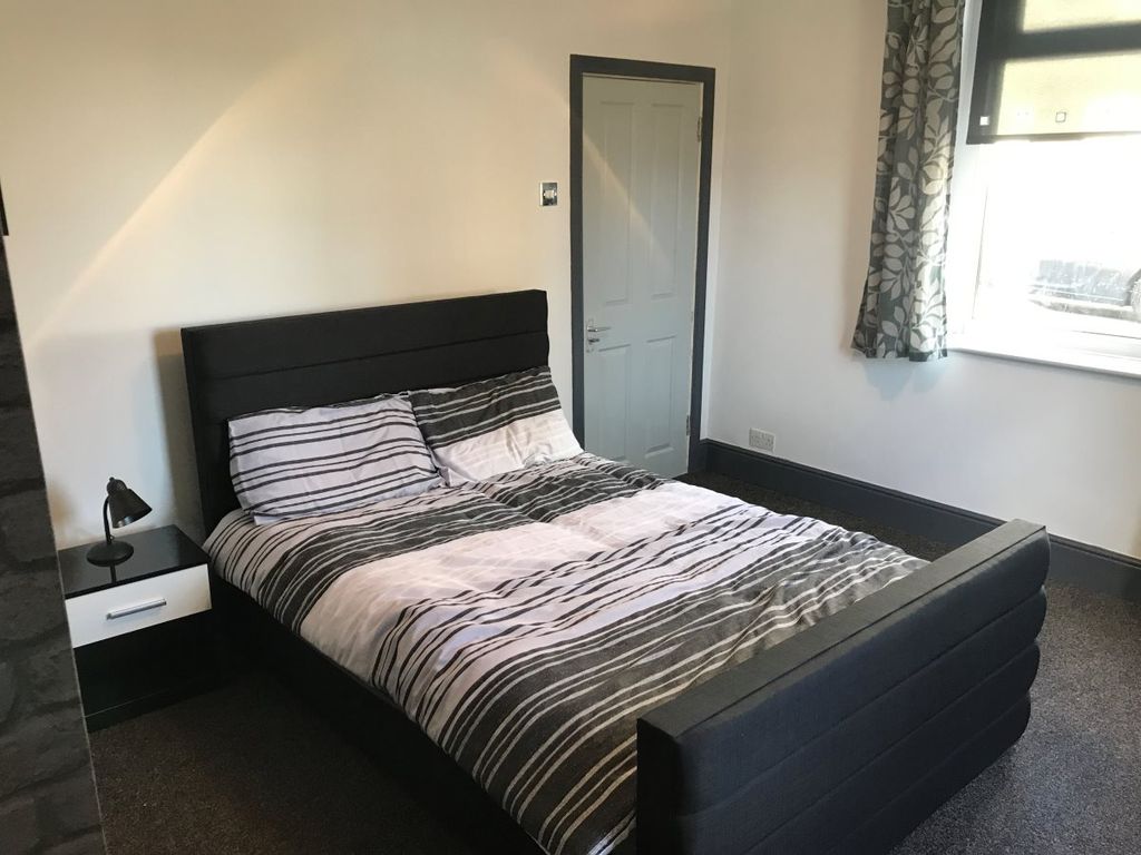 Property photo 1 of 9 3 Bed Shared Shoue - Waterloo Road, Barnsley S70