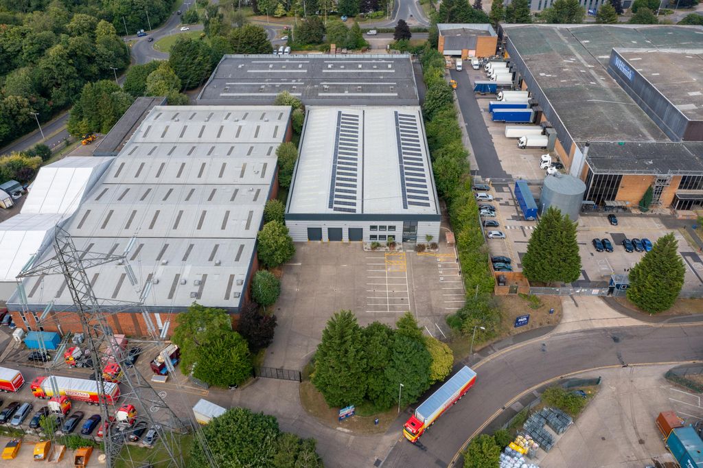 Property photo 2 of 15 Woodside 36 Aerial Aug 20246.Jpg