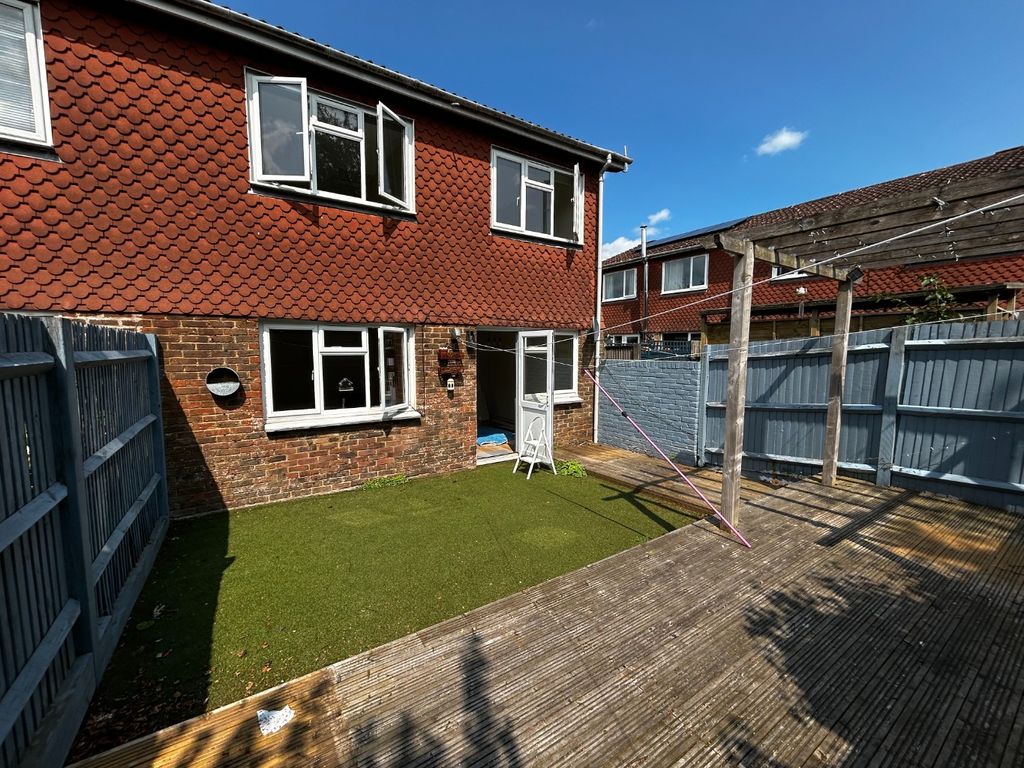 Property photo 1 of 13 4446650