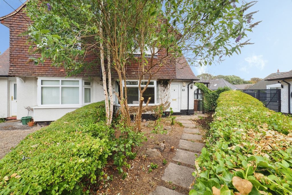 Property photo 1 of 19 Front