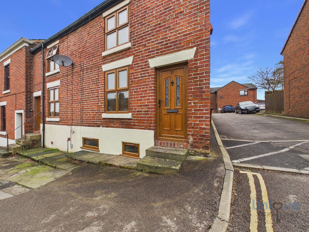 Property photo 1 of 21