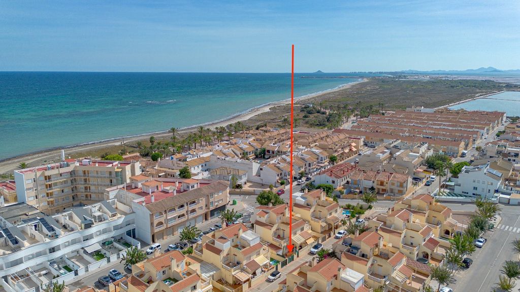 Property photo 2 of 27