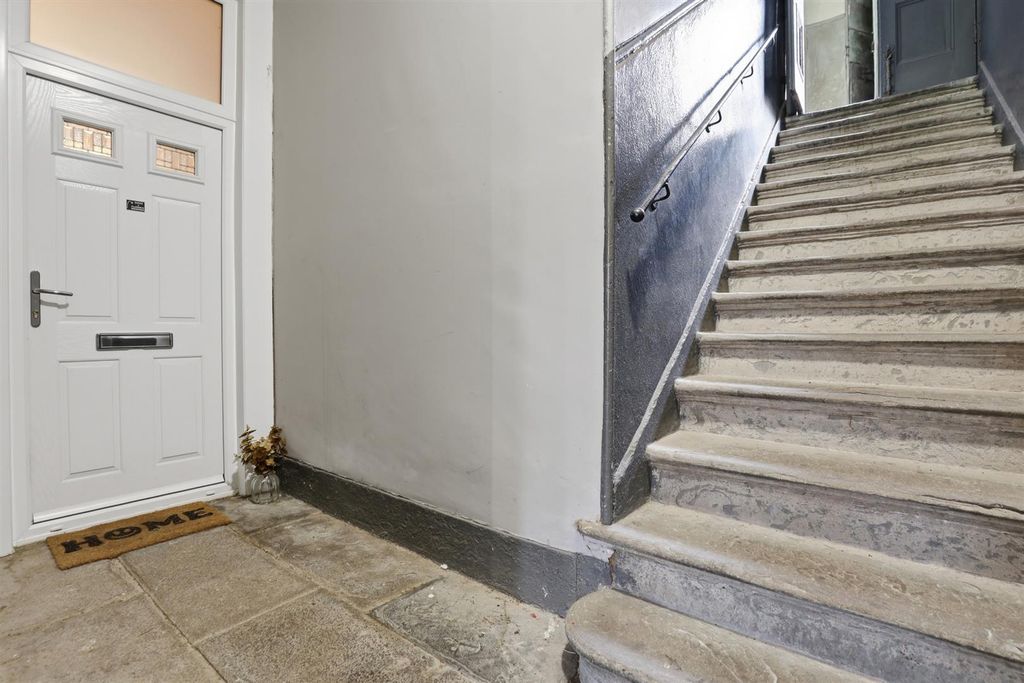 Additional image 17 of 2 bed flat for saleBrisbane Street, Greenock PA16