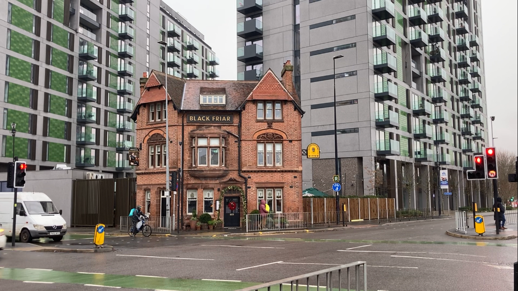 Property photo 2 of 12