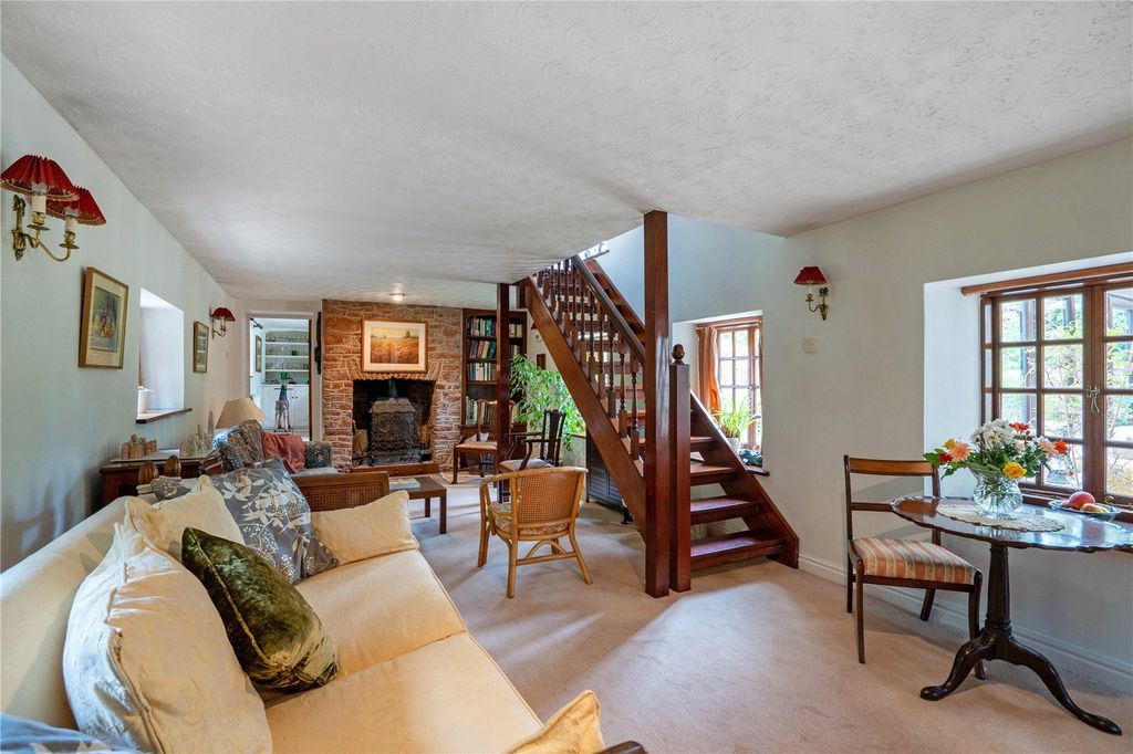 Property photo 2 of 15 Sitting Room