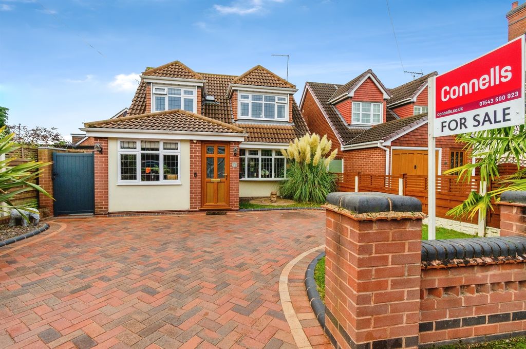 Property photo 1 of 17