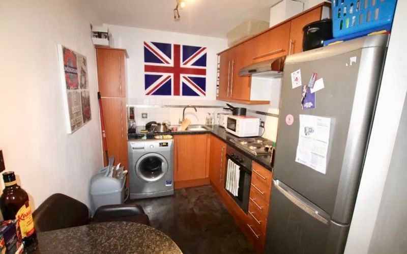 Property photo 3 of 5 Photo 2