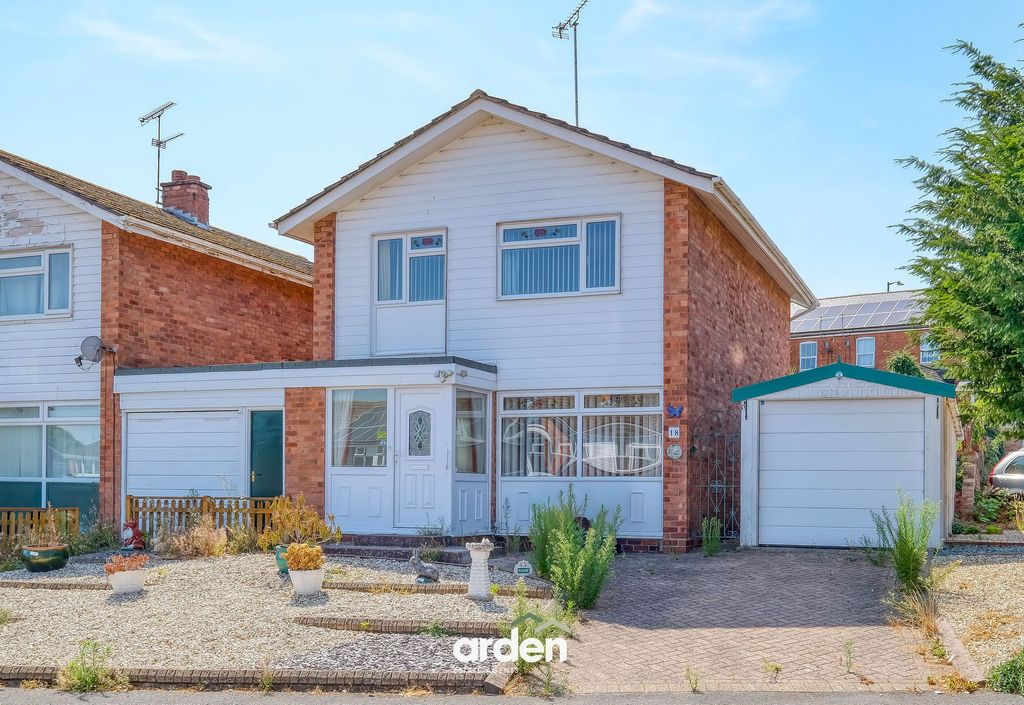 Property photo 1 of 15