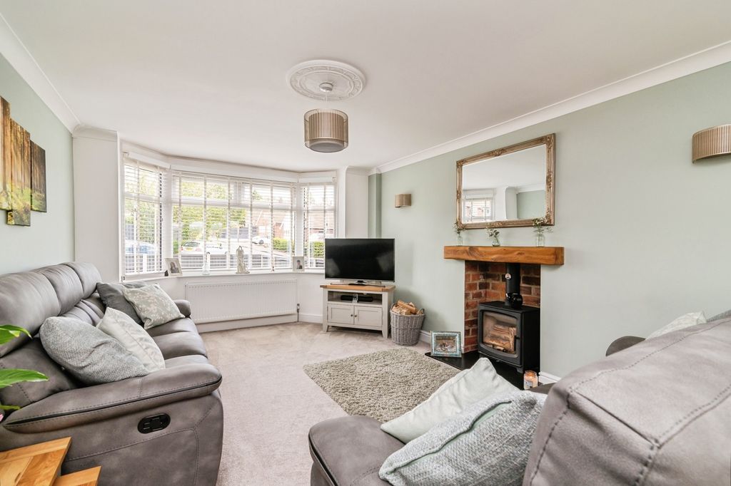 Property photo 3 of 20 Pbox-Img.Jpg