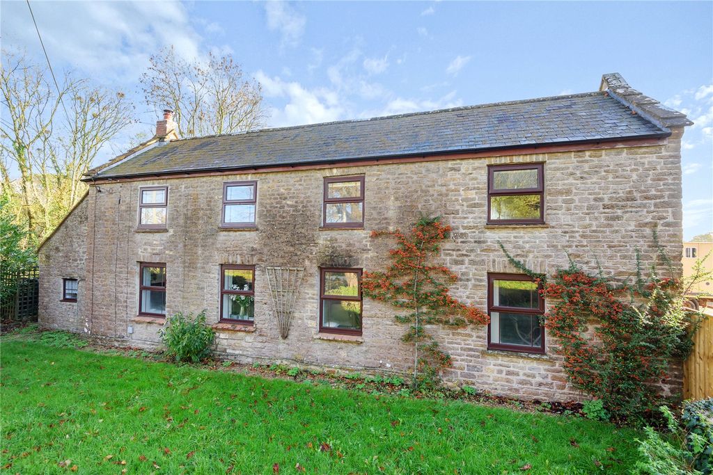 Property photo 2 of 15 Picture No. 07