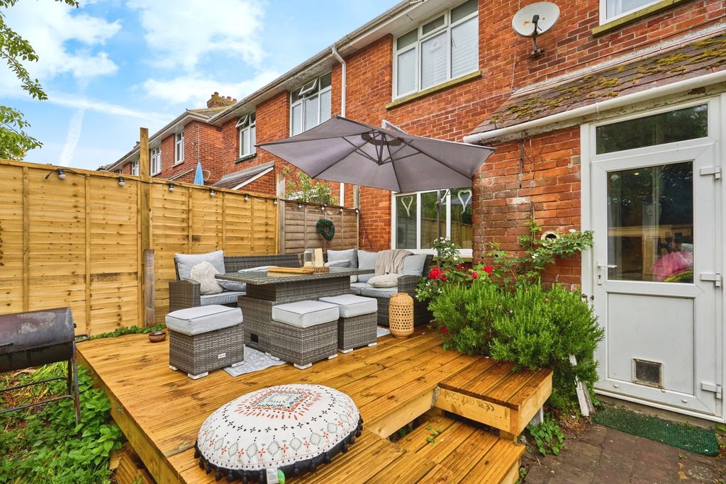Property photo 2 of 22 Decking Area