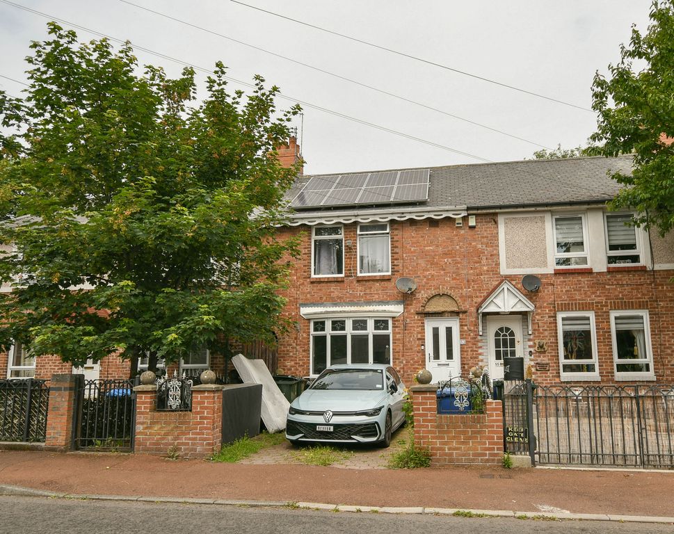 Property photo 1 of 22