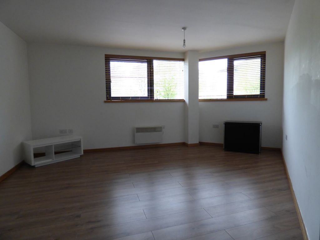 Property photo 3 of 5