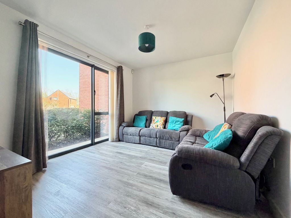 Property photo 3 of 30