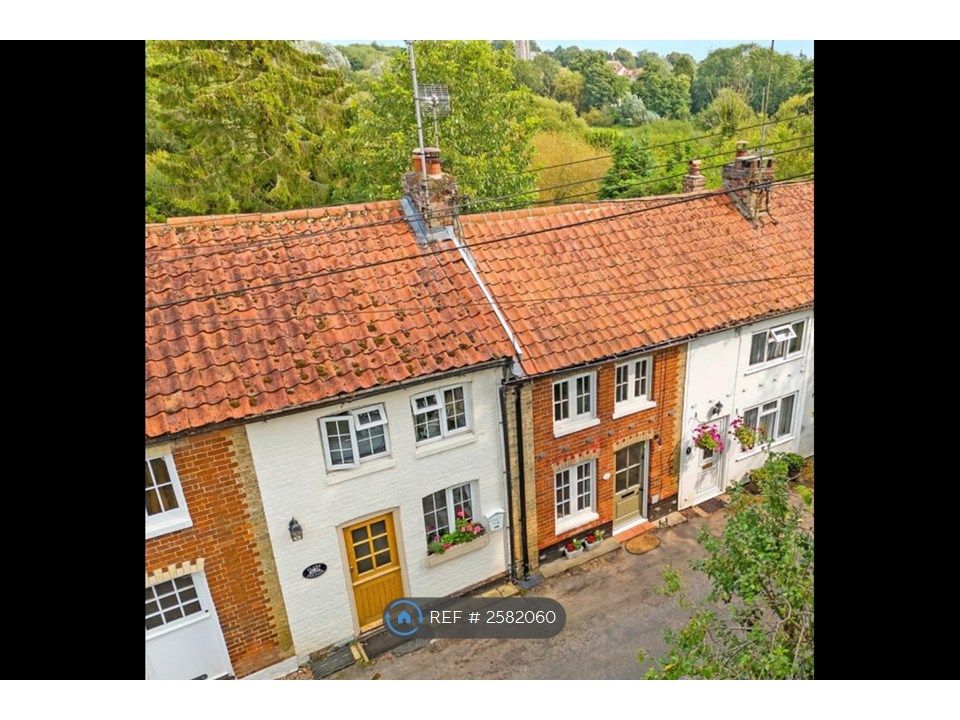 Property photo 2 of 11