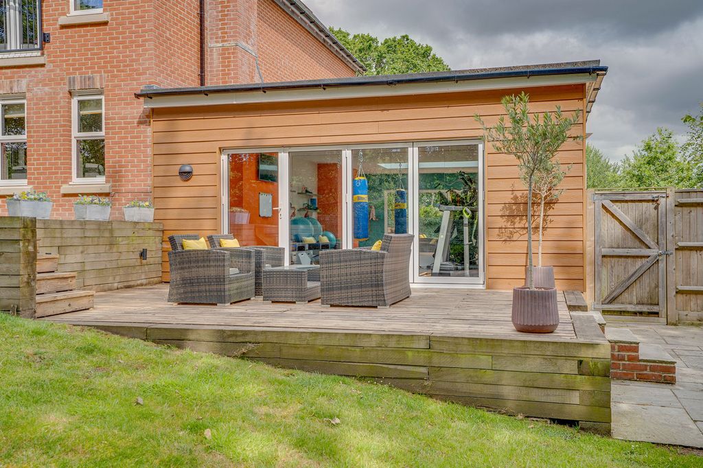 Additional image 7 of 5 bed detached house for saleTelegraph Heights, West End SO30