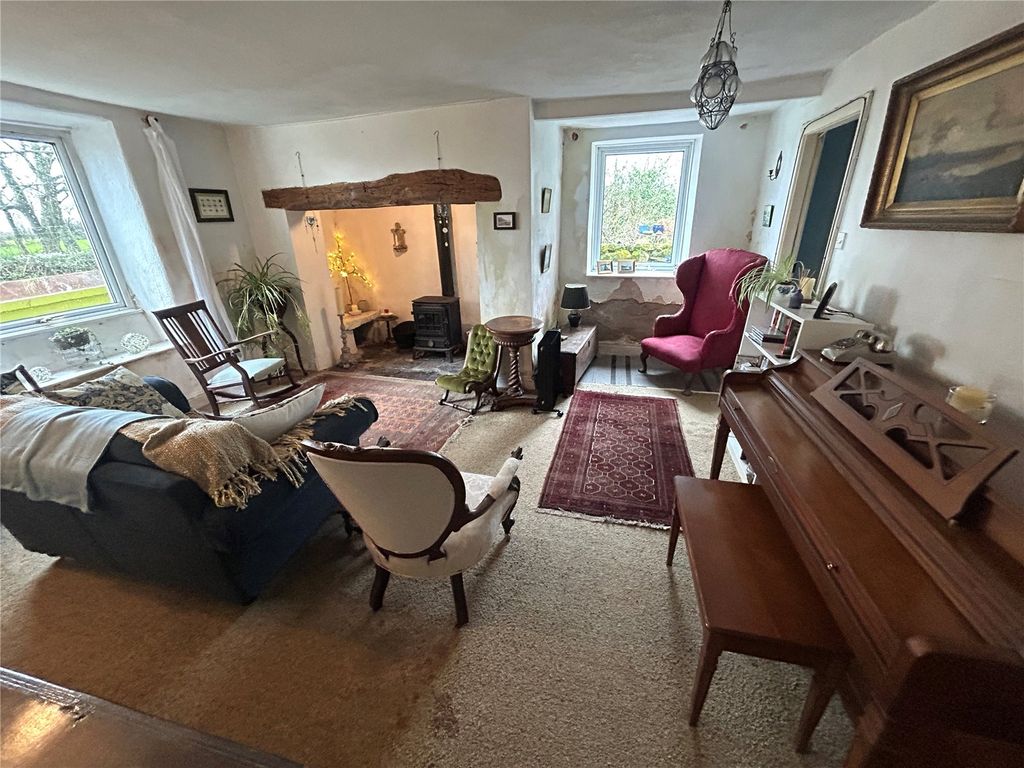 Property photo 2 of 25 Picture No. 09