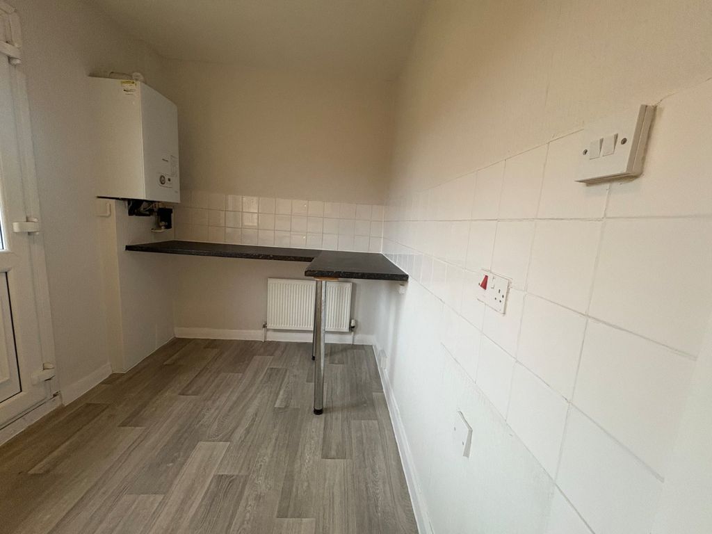 Property photo 3 of 7 Picture No. 04