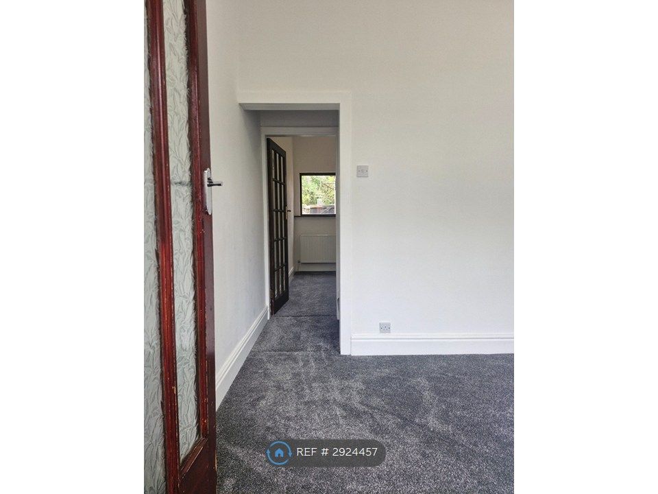 Property photo 3 of 29