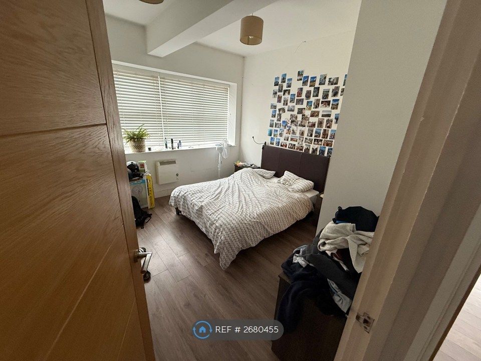 Property photo 1 of 4